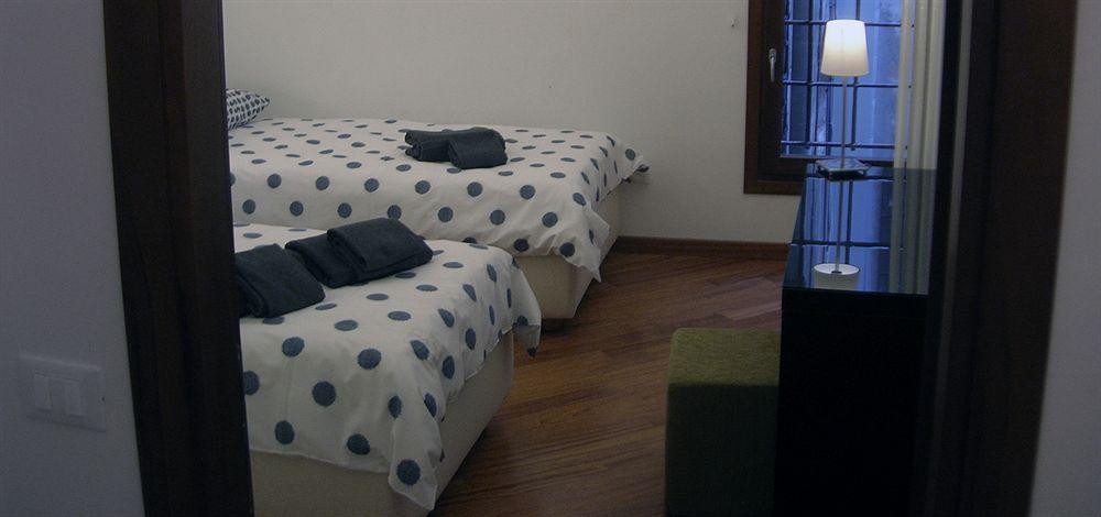 Sarai Apartments เวนิส ภายนอก รูปภาพ