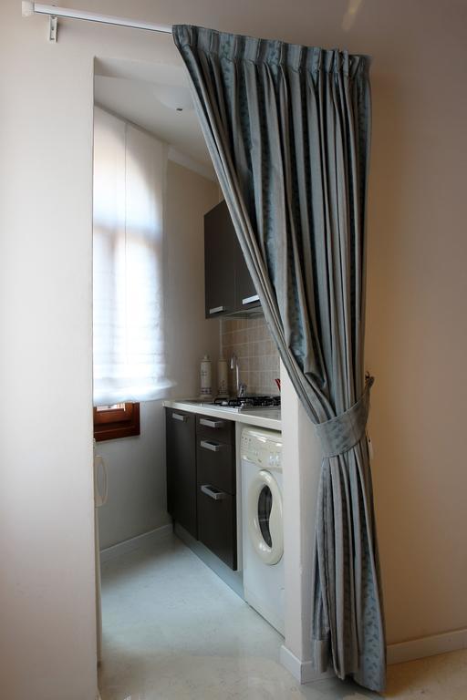 Sarai Apartments เวนิส ภายนอก รูปภาพ